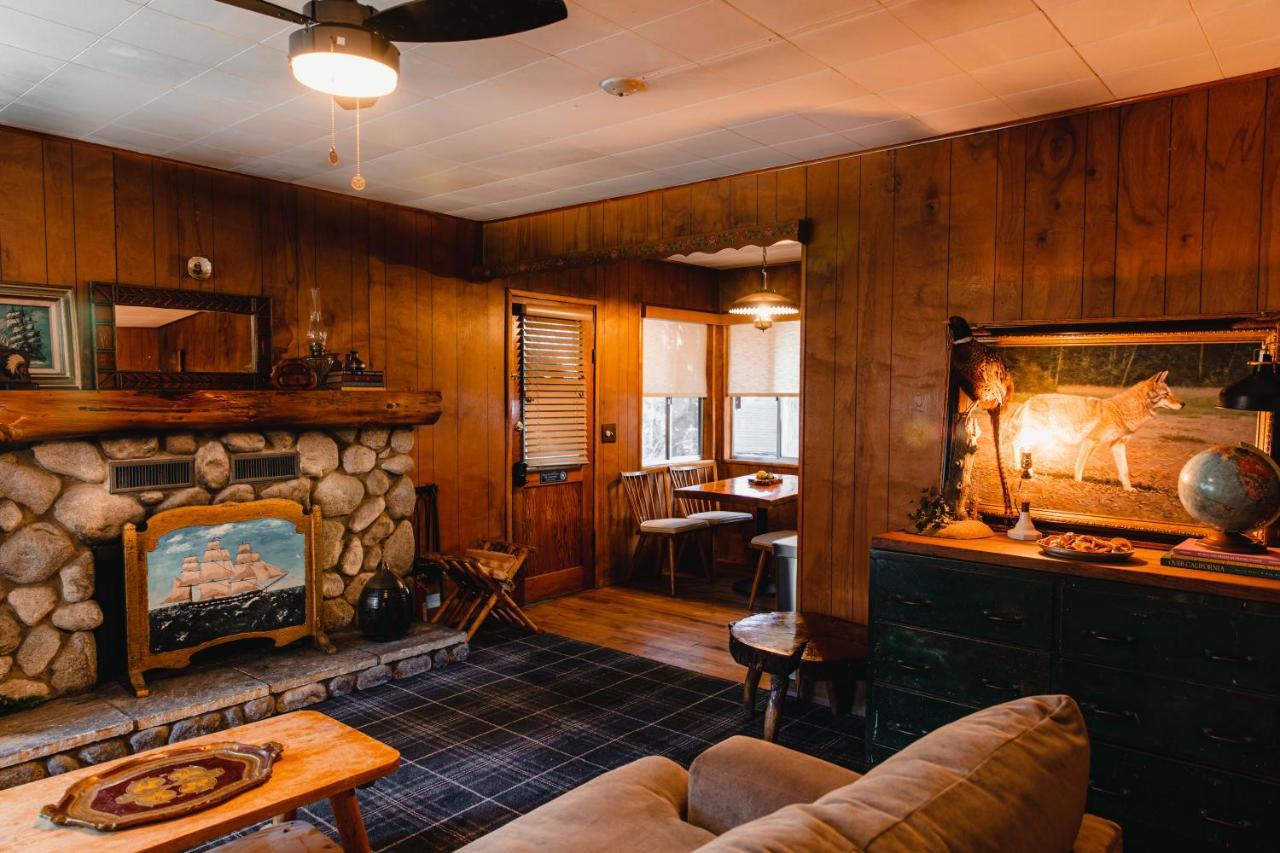 אידילווילד The Fireside Inn מראה חיצוני תמונה